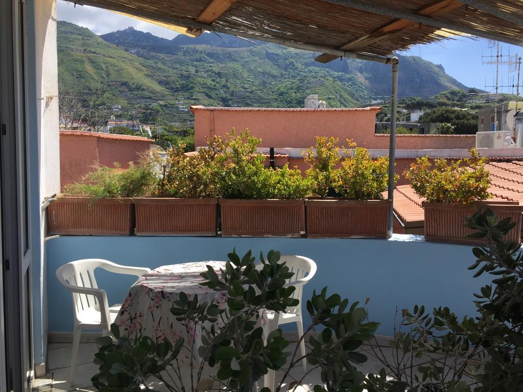 Ring Hostel Forio di Ischia Екстериор снимка